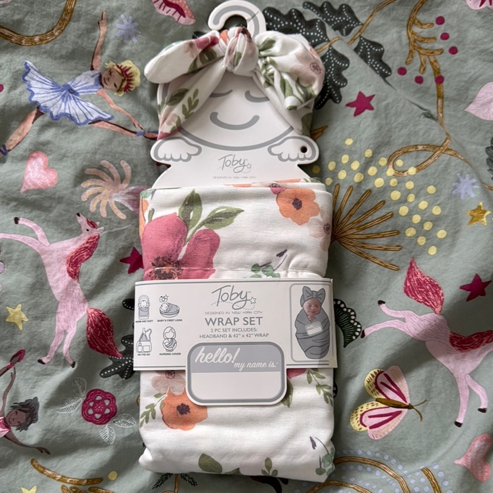 Toby Kids Floral Wrap Set - White and Pink